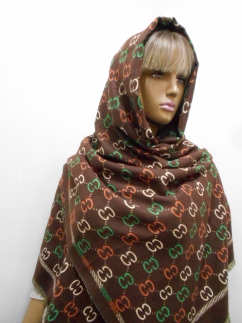  Гучи палантин