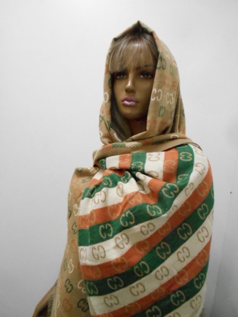  Гучи палантин