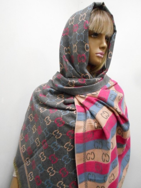  Гучи палантин