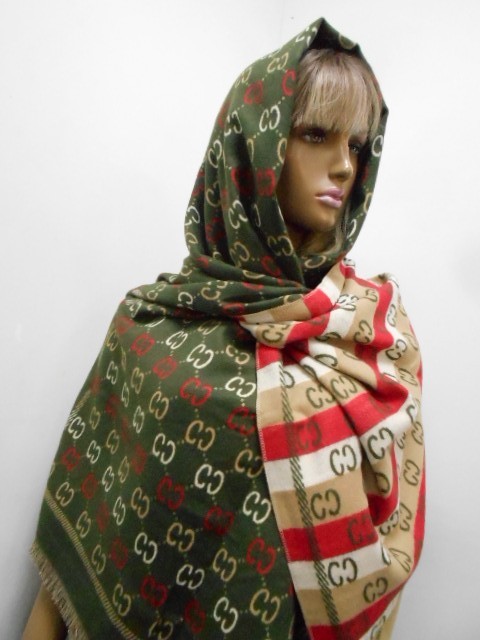  Гучи палантин