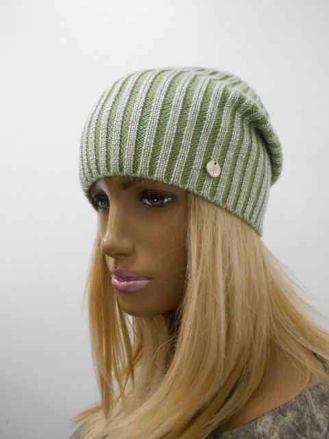  Искра шапка