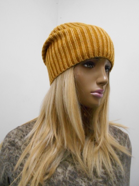  Искра шапка