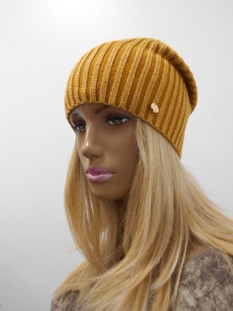  Искра шапка