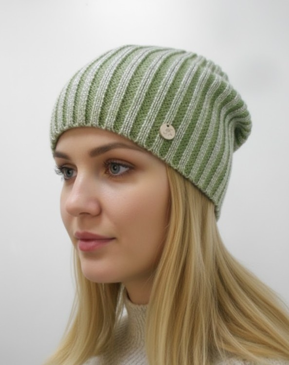  Искра шапка