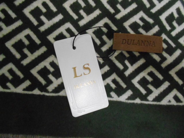  Fendi палантин