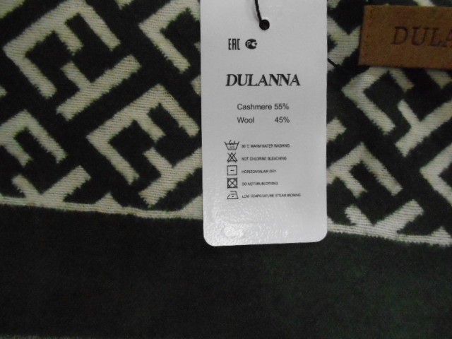  Fendi палантин