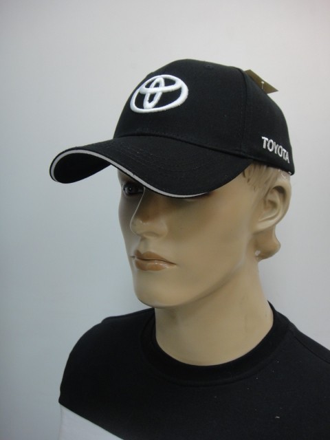  Бейсболка TOYOTA