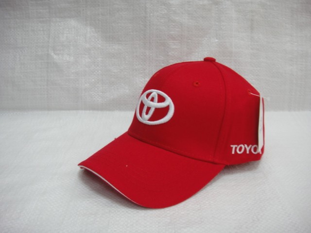  Бейсболка TOYOTA