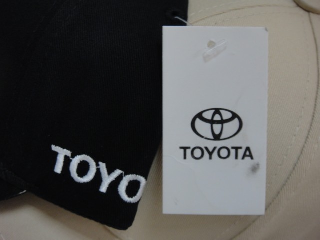  Бейсболка TOYOTA