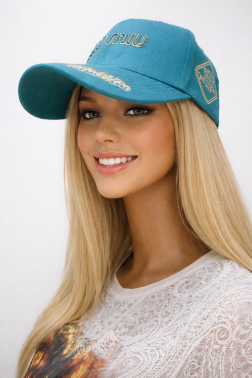  Бейсболка miumiu