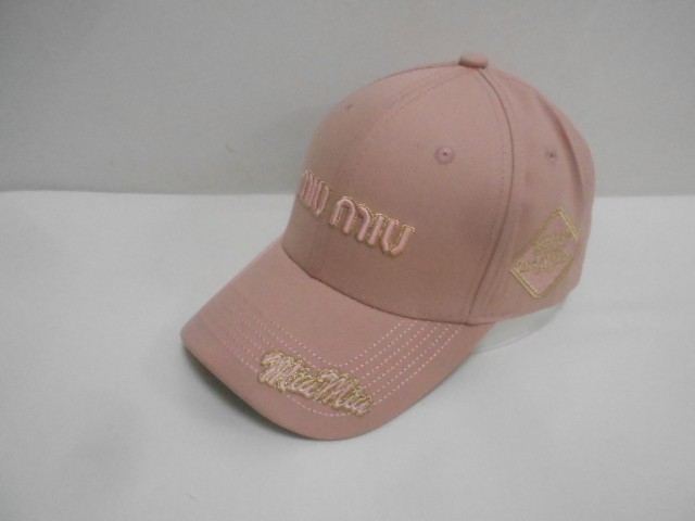  Бейсболка miumiu