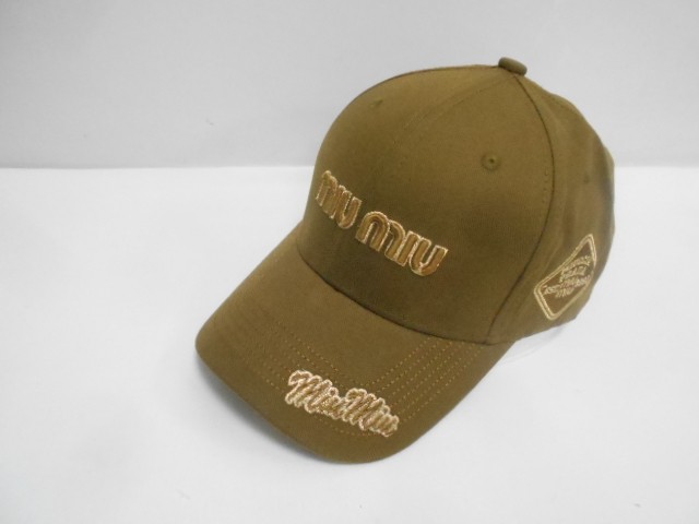  Бейсболка miumiu