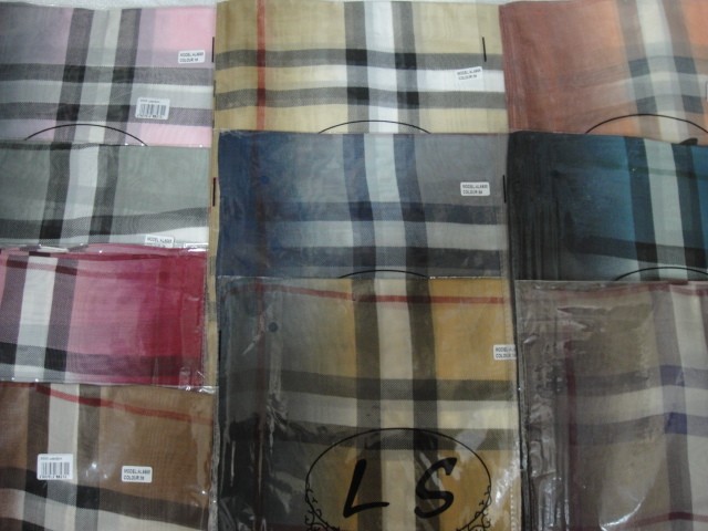 Барбари шарфик