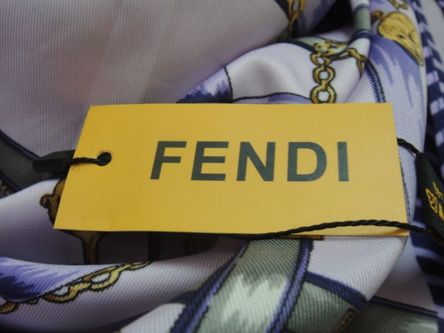 Fendi платок