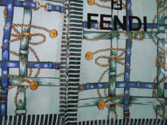 Fendi платок