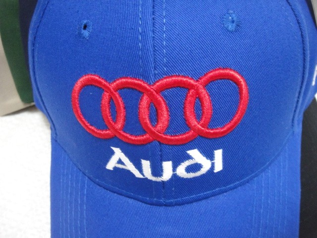 Бейсболка Audi