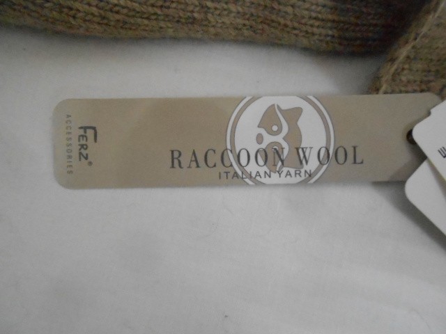   Португалия косынка енот