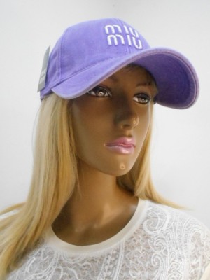  Бейсболка miumiu