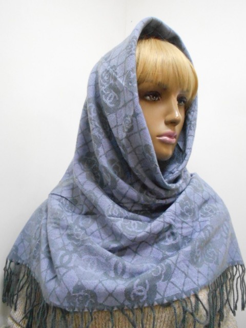   Шанель платок