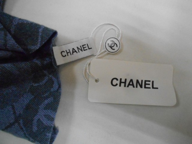   Шанель платок