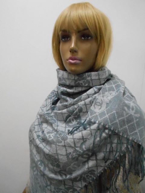   Шанель платок