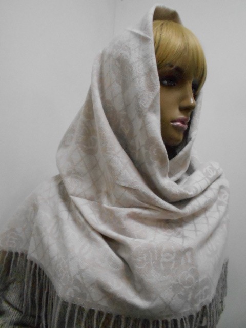   Шанель платок