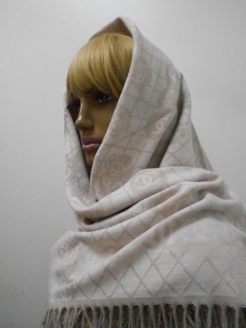   Шанель платок