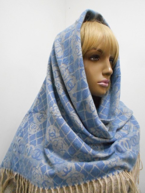   Шанель платок