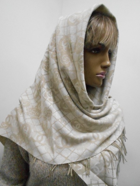   Шанель платок