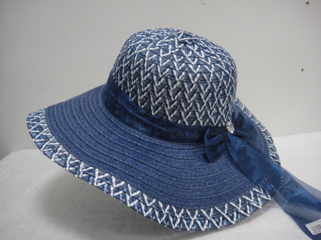 Шляпа с сеткой