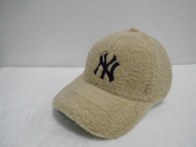  Бейсболка NY барашек