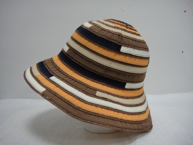  Шляпа крупная полоска 