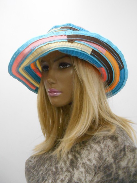  Шляпа крупная полоска 