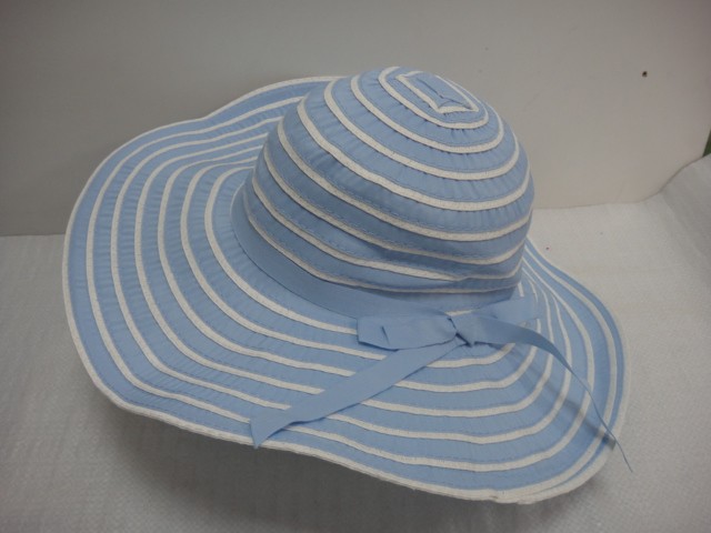 Шляпа-панама полоска