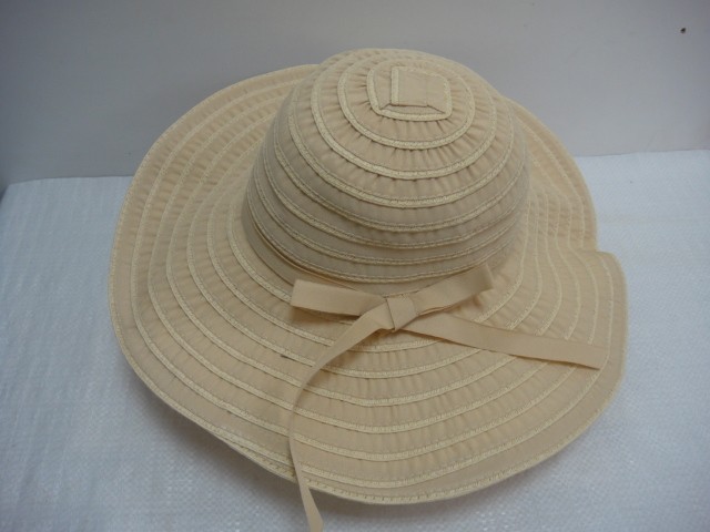 Шляпа-панама полоска