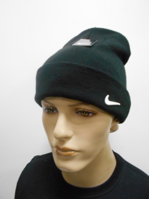  Шапка с отворотом