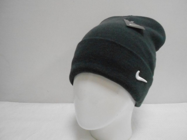  Шапка с отворотом