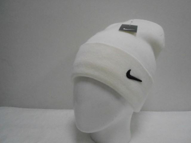  Шапка с отворотом