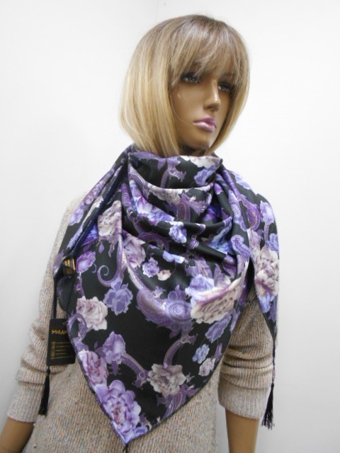 Косынка Etro с кисточками