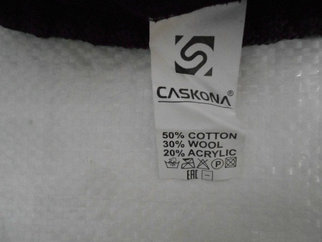 Нейл F шапка