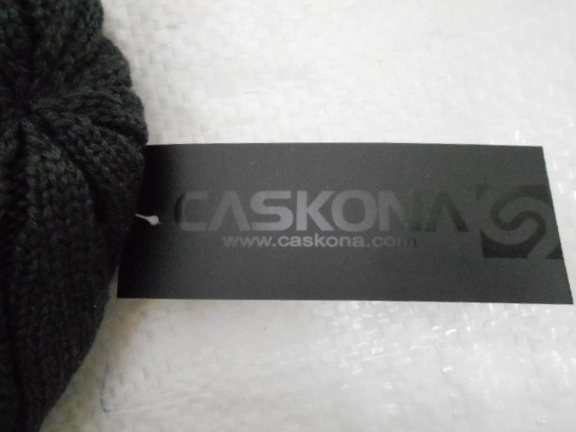 Нейл F шапка