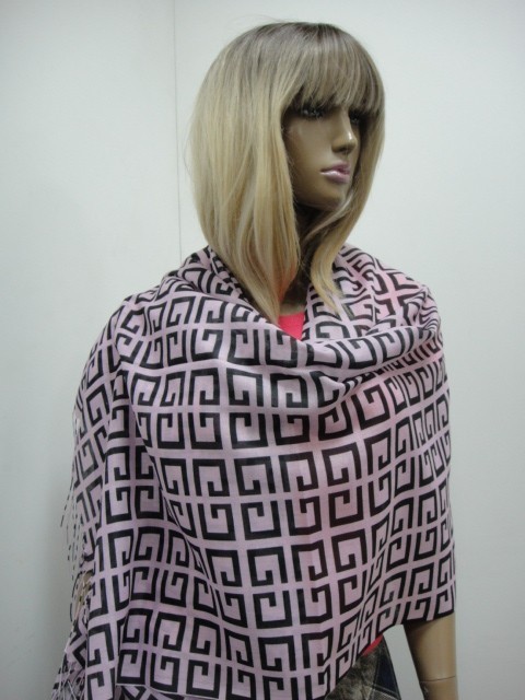  Живанши палантин