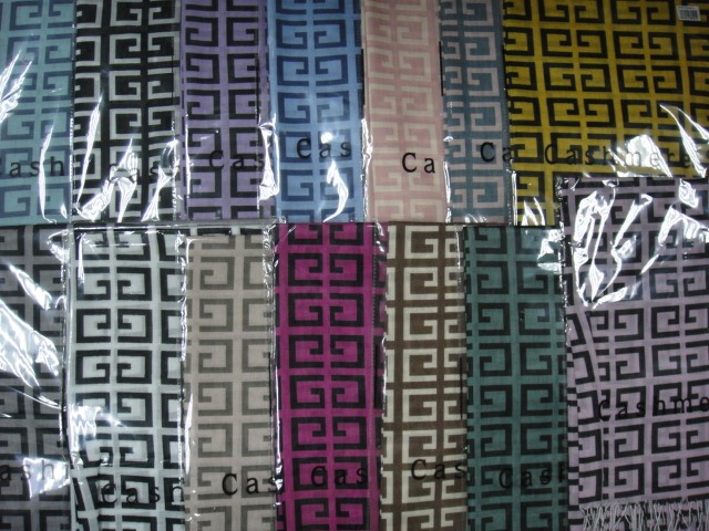  Живанши палантин