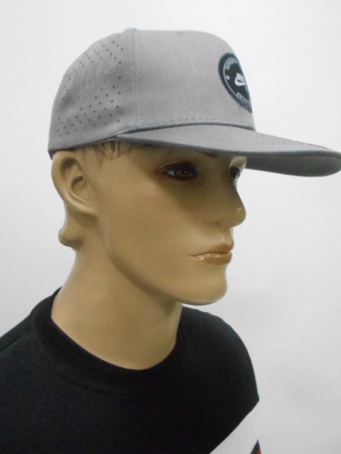  Бейсболка муж. с сеткой