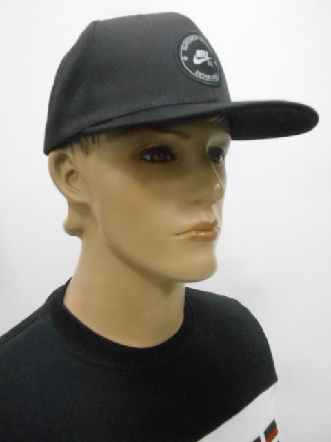  Бейсболка муж. с сеткой