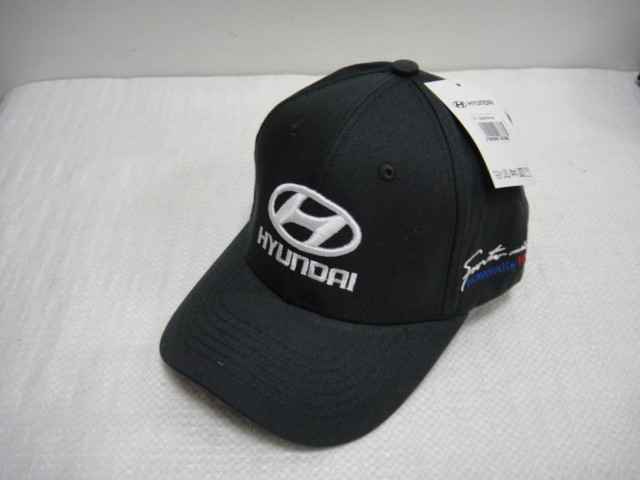 Бейсболка HYUNDAY