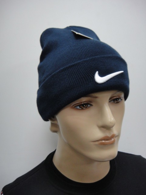  Шапка с отворотом