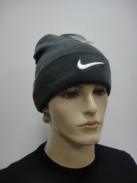  Шапка с отворотом