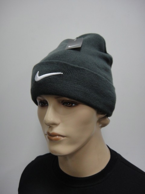  Шапка с отворотом