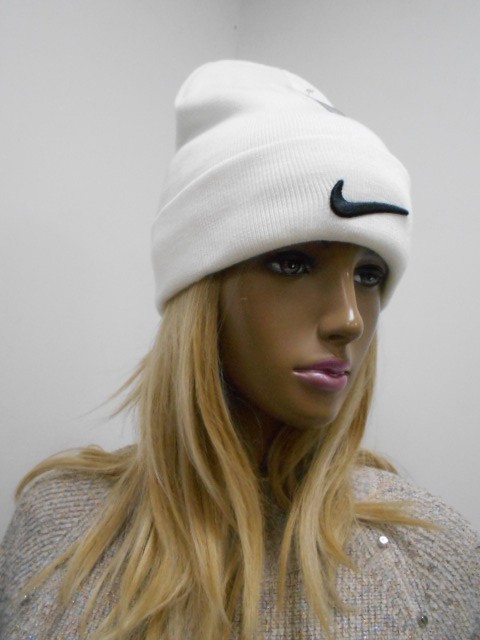  Шапка с отворотом